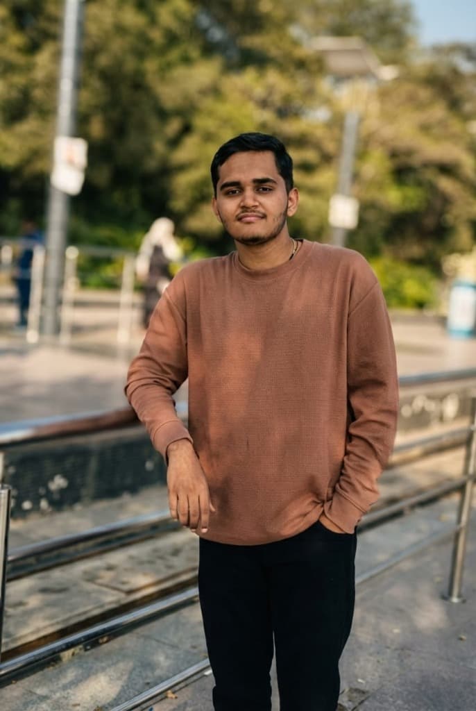 Kunj Nakrani standing
